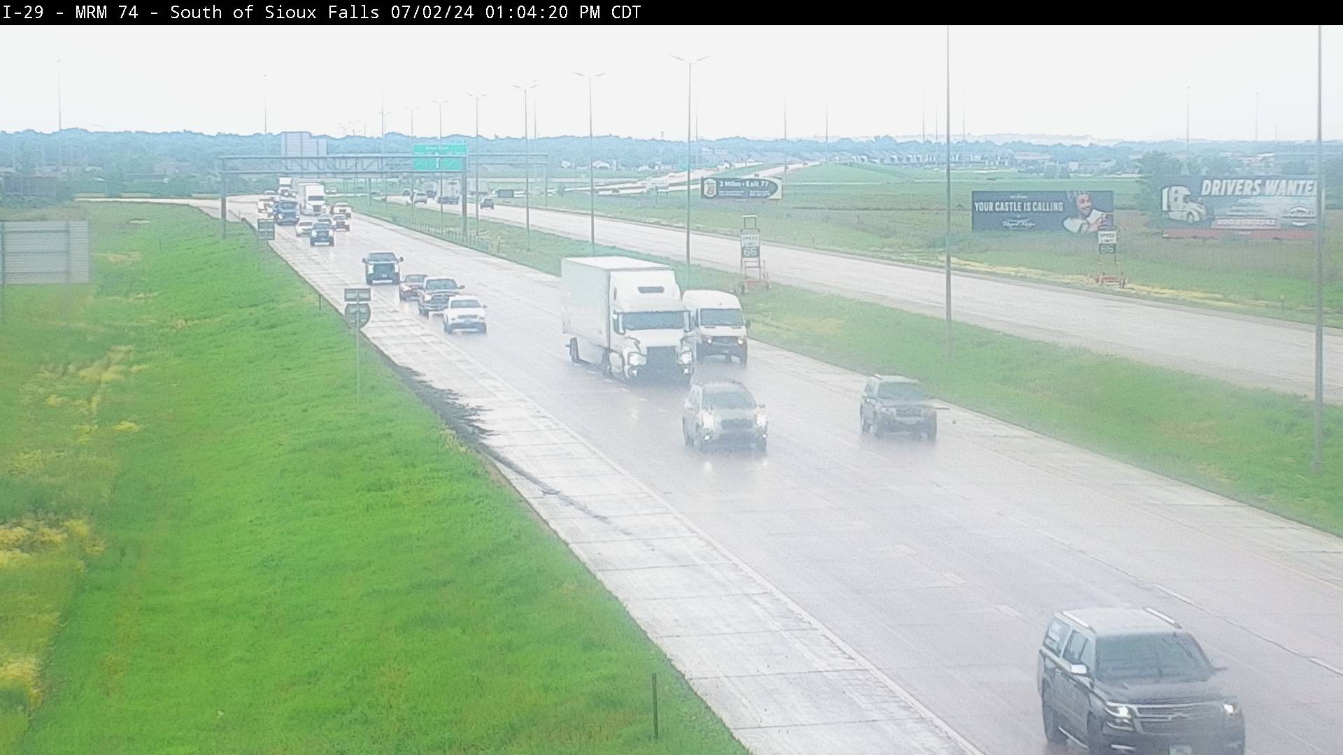 Traffic Cam South of town along I-29 @ MP 74.3 - North Player