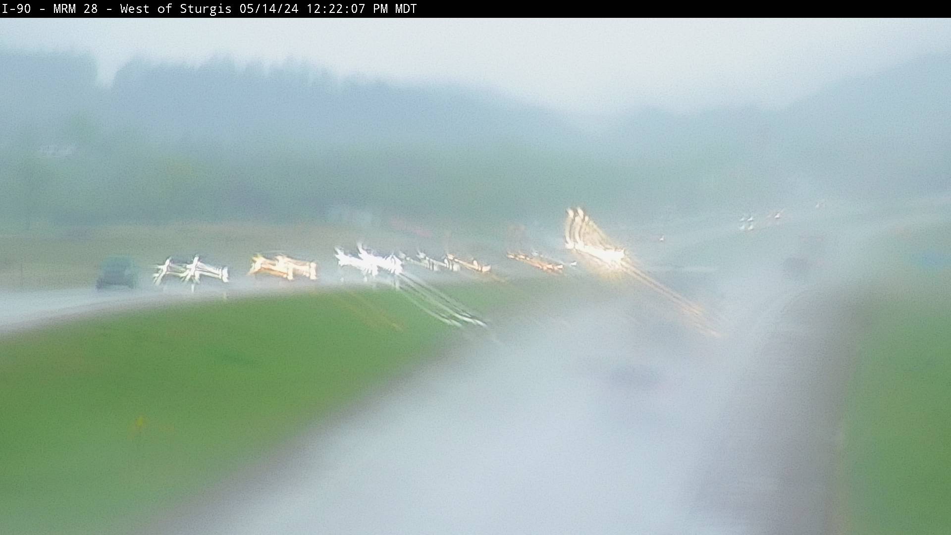 Traffic Cam West of town along I-90 @ MP 28.6 - East Player
