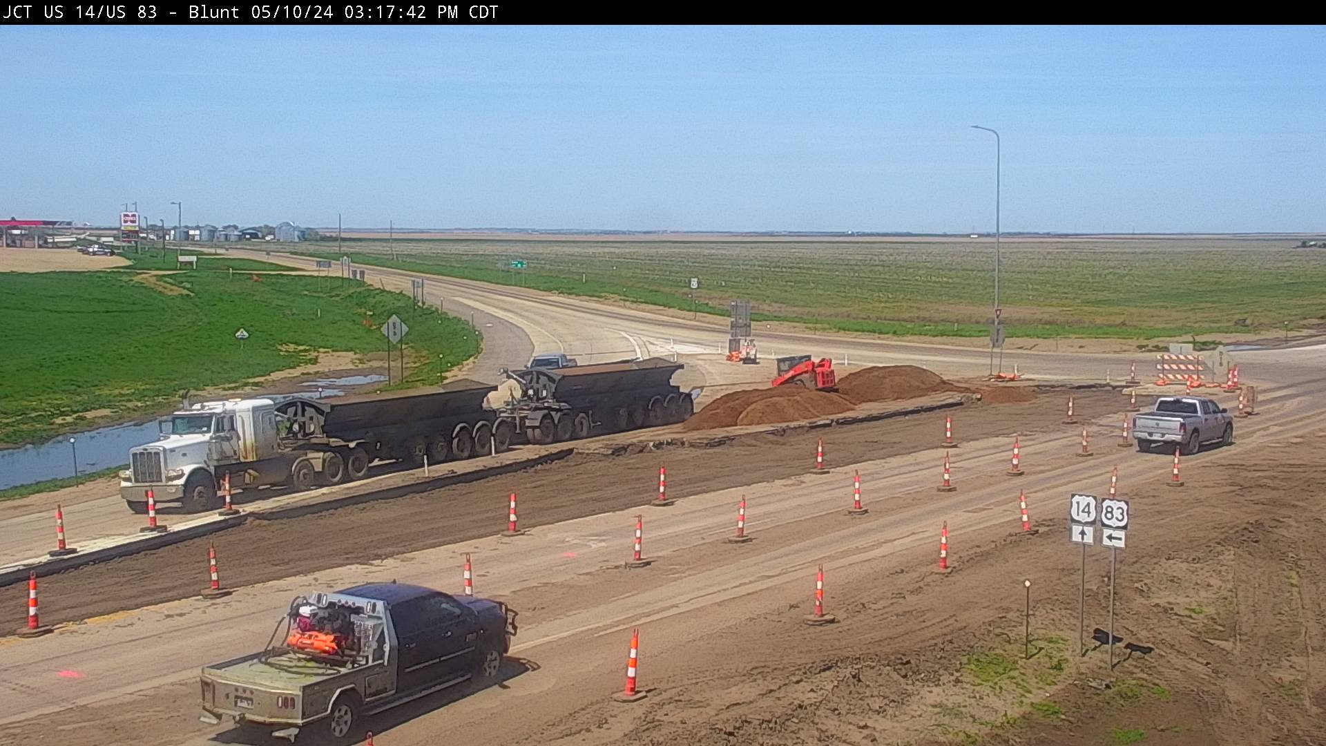 4 miles west of town at US-14 & US-83 - North Traffic Camera