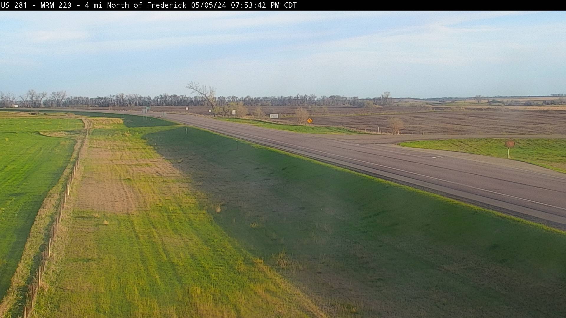 Traffic Cam North of town along US-281 near ND border - South Player