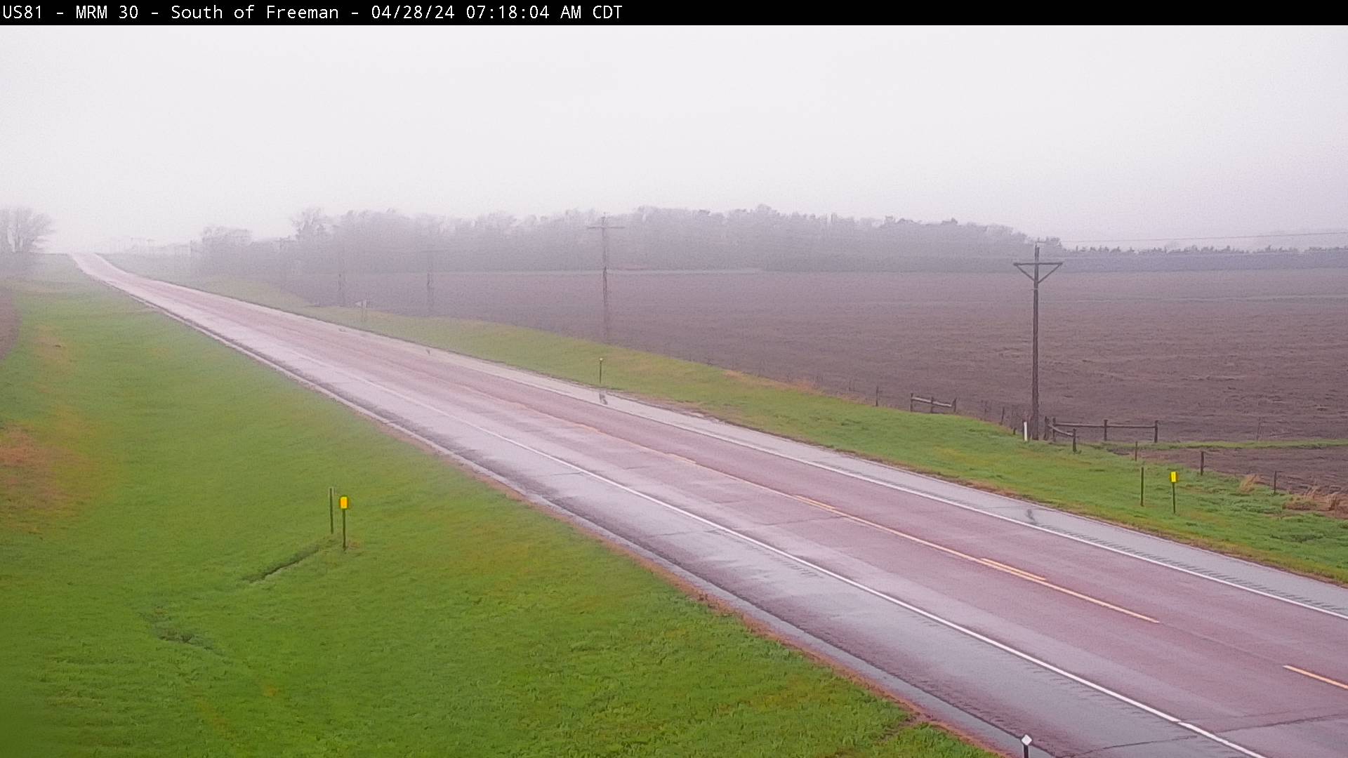 4 miles south of town along US-81 @ MP 30 - South Traffic Camera