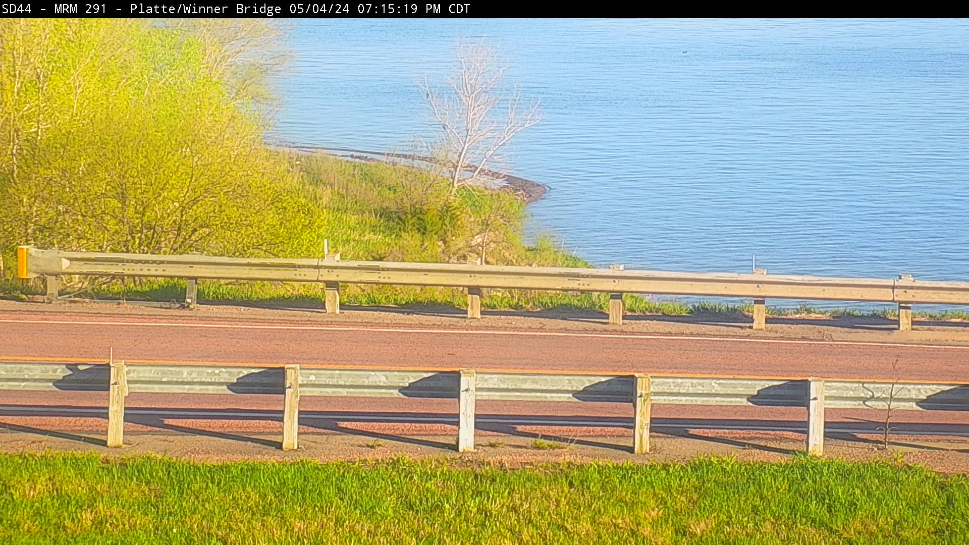 West of town along SD-44 @ MP 291.6 - South Traffic Camera
