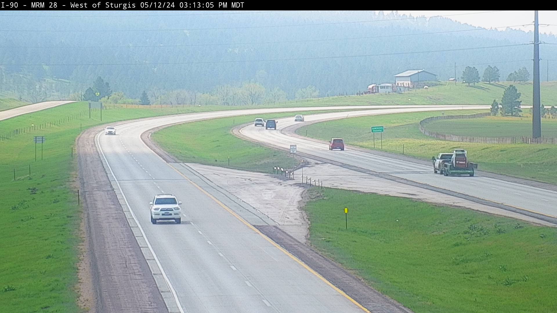 Traffic Cam West of town along I-90 @ MP 28.6 - West Player