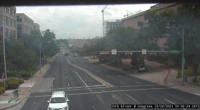 Traffic Cam  15TH ST / CONGRESS AVE Player