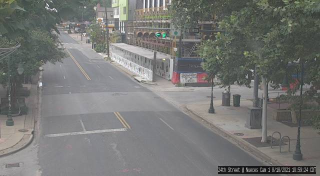 Traffic Cam  24TH ST / NUECES ST Player