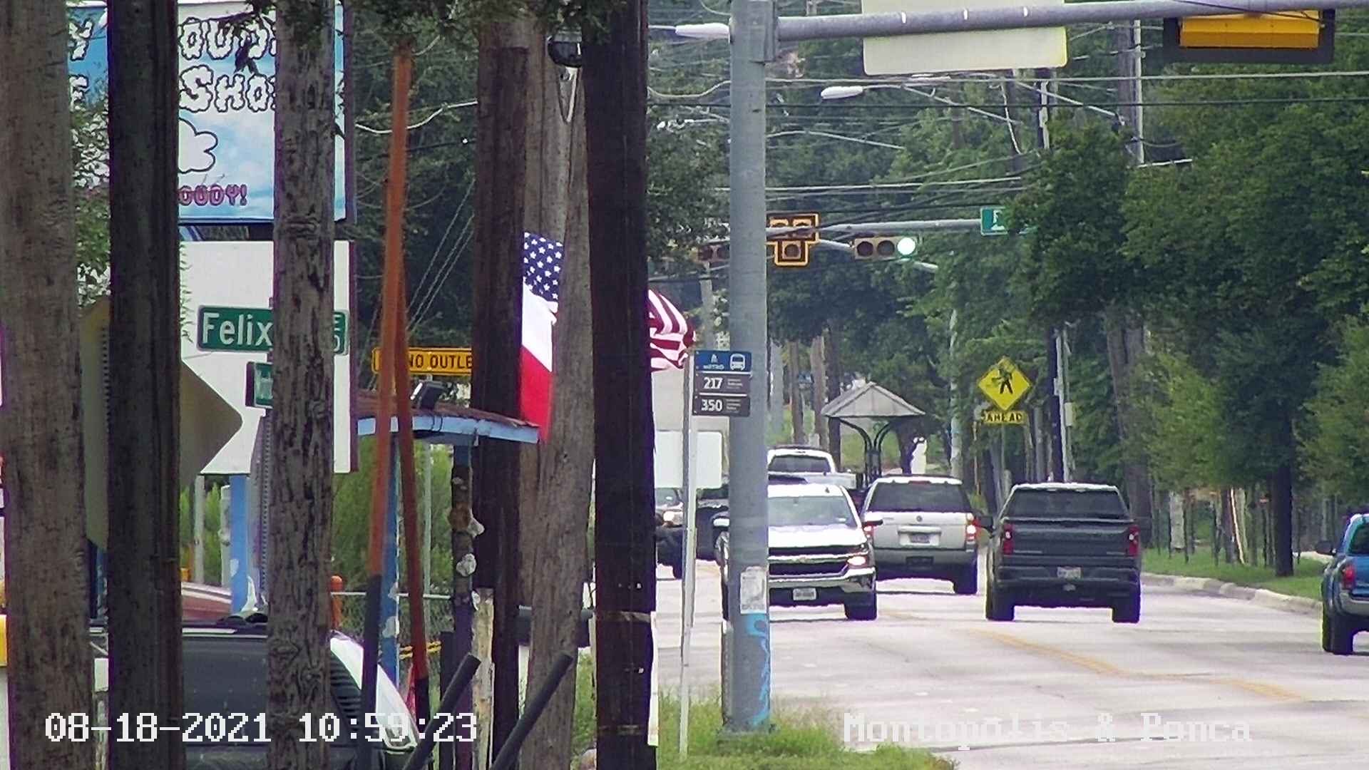  PONCA ST / MONTOPOLIS DR Traffic Camera