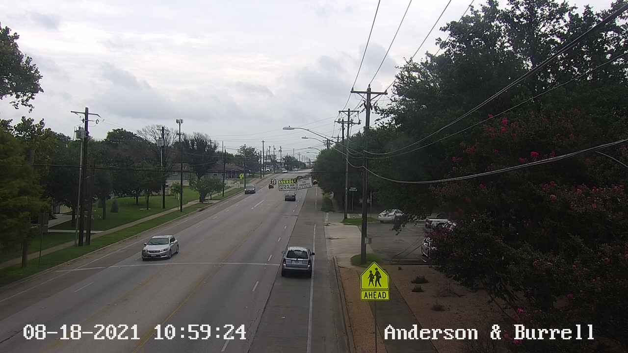 Traffic Cam  ANDERSON LN / BURRELL DR Player