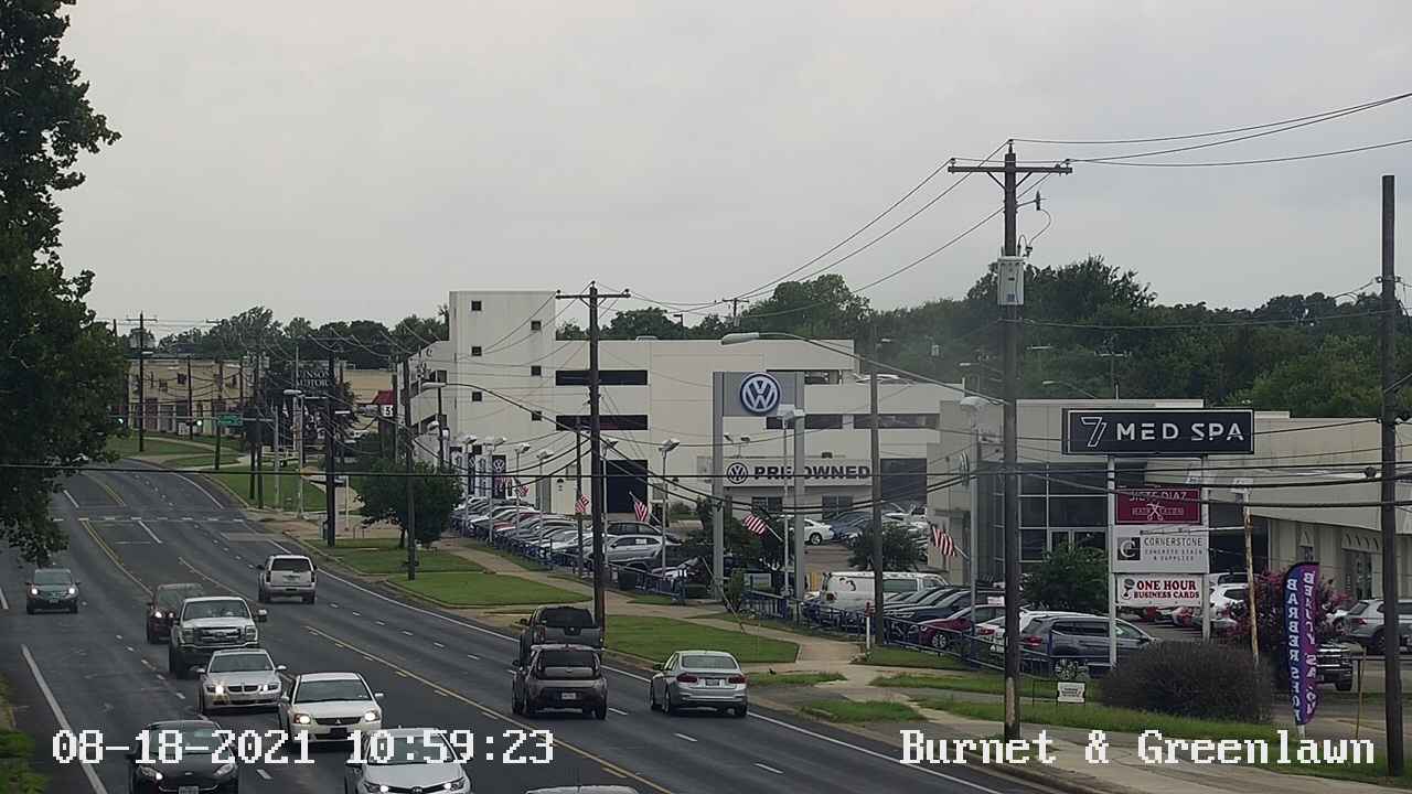  BURNET RD / GREENLAWN PKWY Traffic Camera