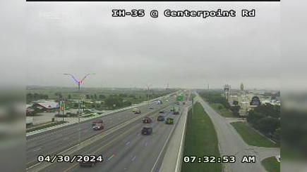 Traffic Cam San Marcos › North: I-35 @ Centerpoint Rd Player