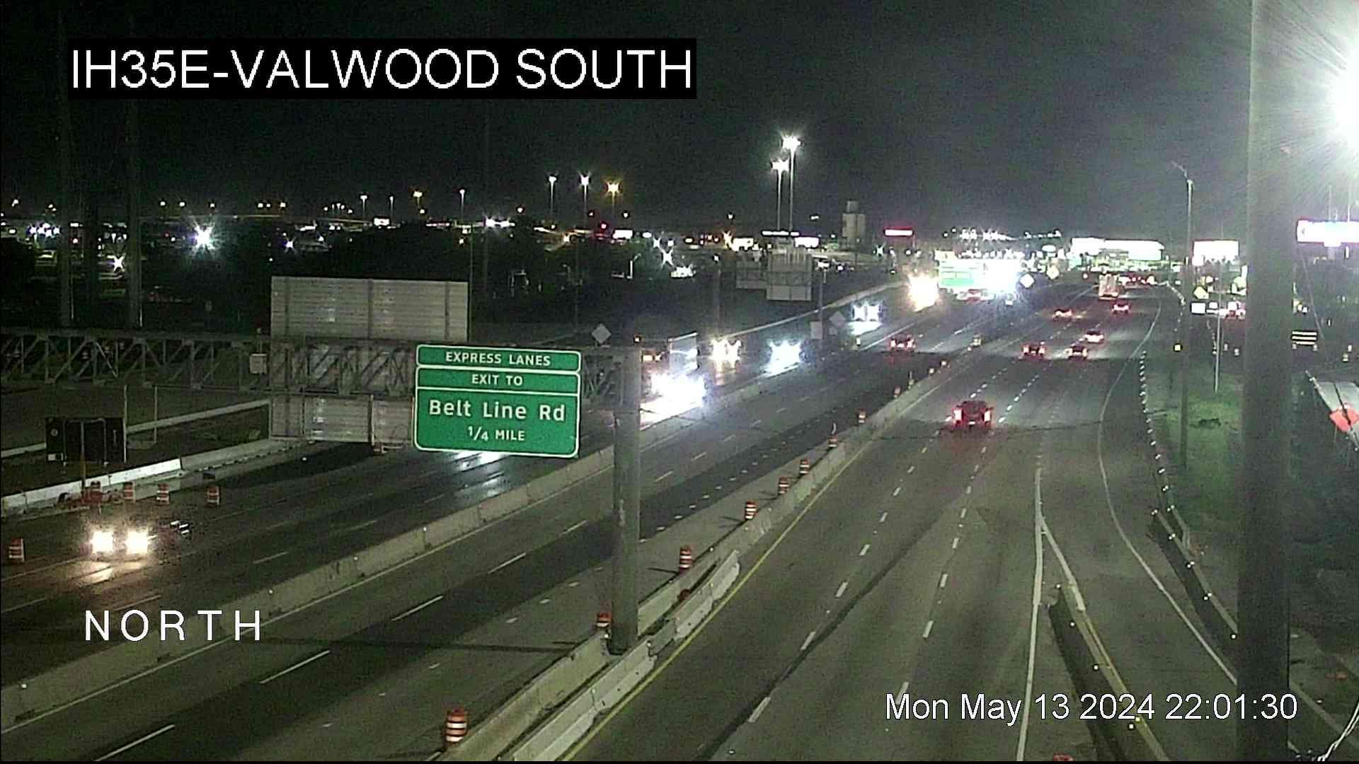 Traffic Cam Farmers Branch › North: I-35E @ Valwood South Player