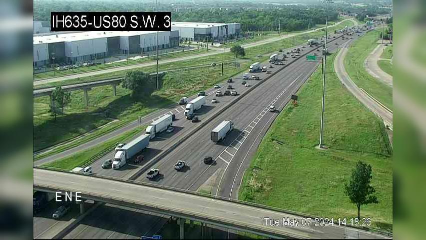 Traffic Cam Mesquite › East: I-635 @ US 80 S.W. Player