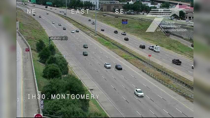 Fort Worth › East: I-30 @ Montgomery Traffic Camera