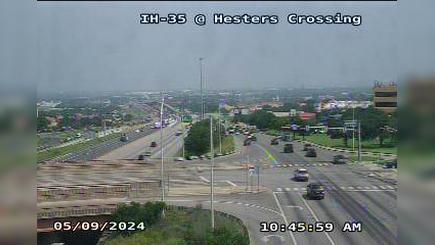 Round Rock › North: I-35 @ Hesters Crossing Traffic Camera