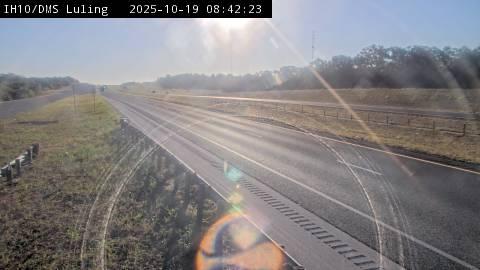 Ivy Switch › East: I-10 @ Luling DMS Traffic Camera
