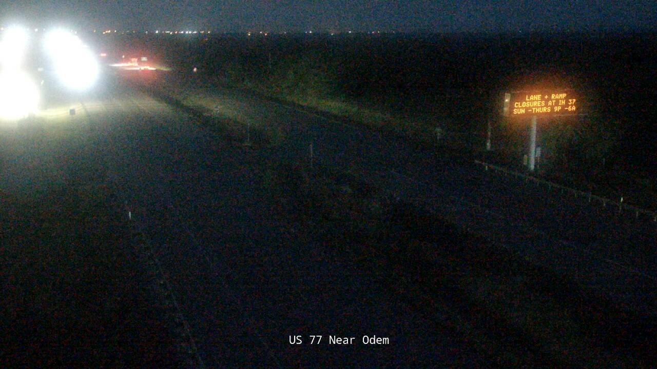 Timon and Morgan Colonia › North: US 77 Near Odem IP Traffic Camera