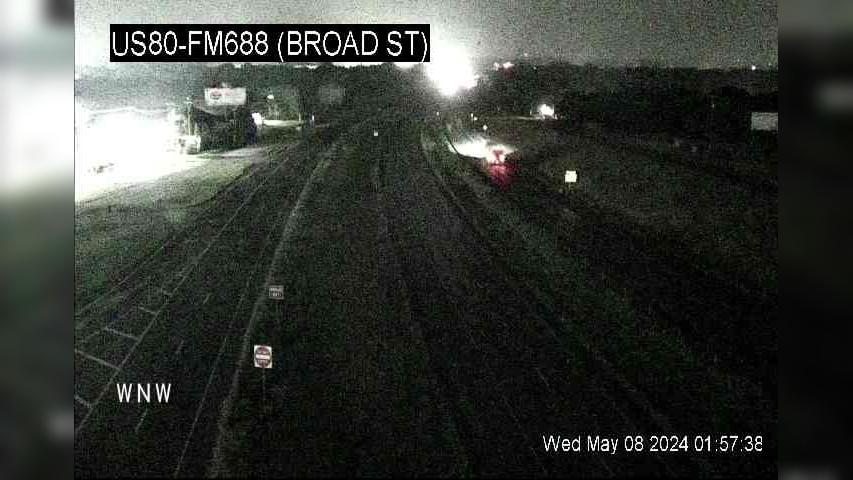 Traffic Cam Forney › East: US 80 @ FM688 (Broad St) Player