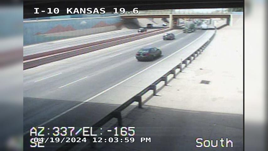 Traffic Cam El Paso › West: IH-10 @ Kansas Player