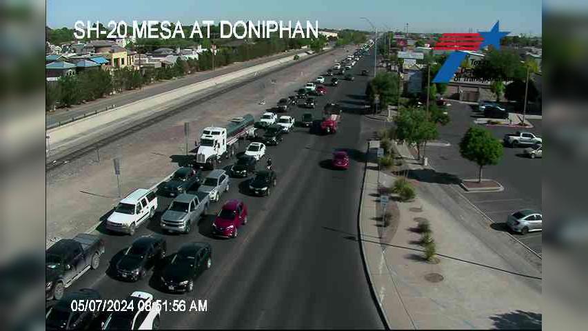 Traffic Cam El Paso › West: SH-20/Mesa @ Doniphan Player