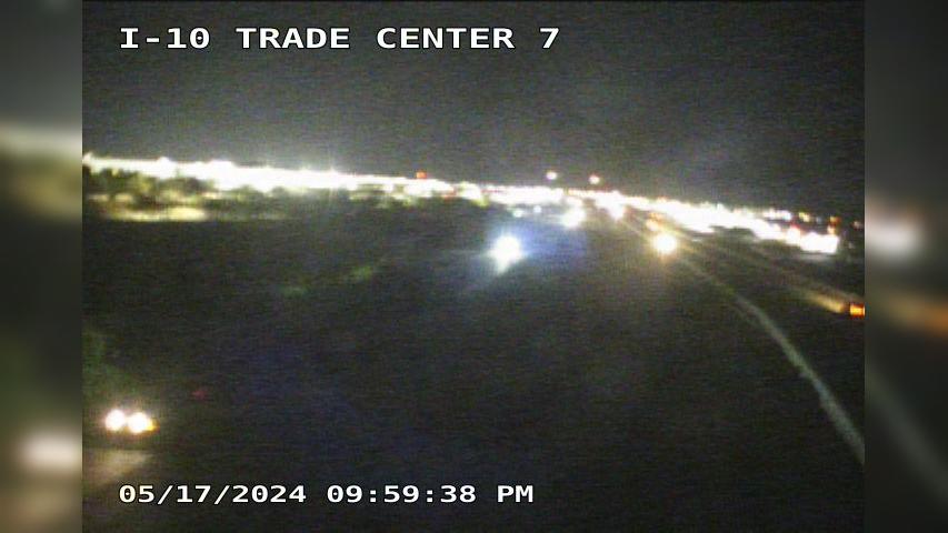 El Paso › West: IH-10 @ Trade Center Traffic Camera