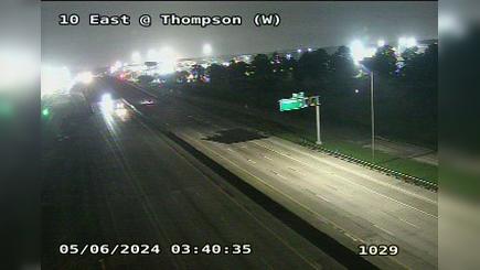 Baytown › West: I-10 East @ Thompson (W) Traffic Camera
