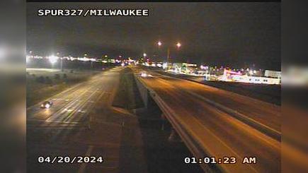 Traffic Cam Lubbock › West: Spur 327 @ Milwaukee Player