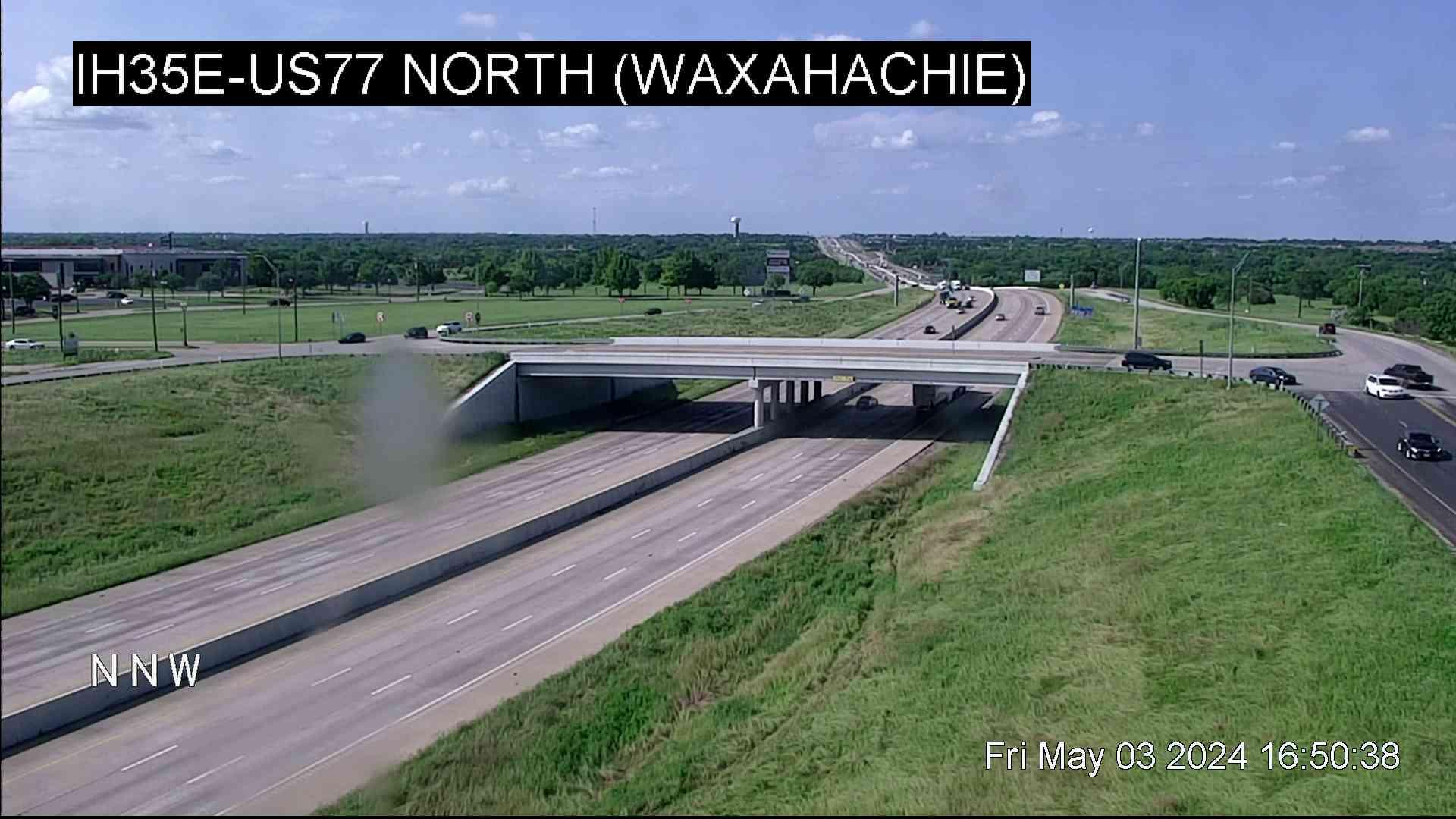 Red Oak › North: I-35E @ US 77 North Waxahachie Traffic Camera