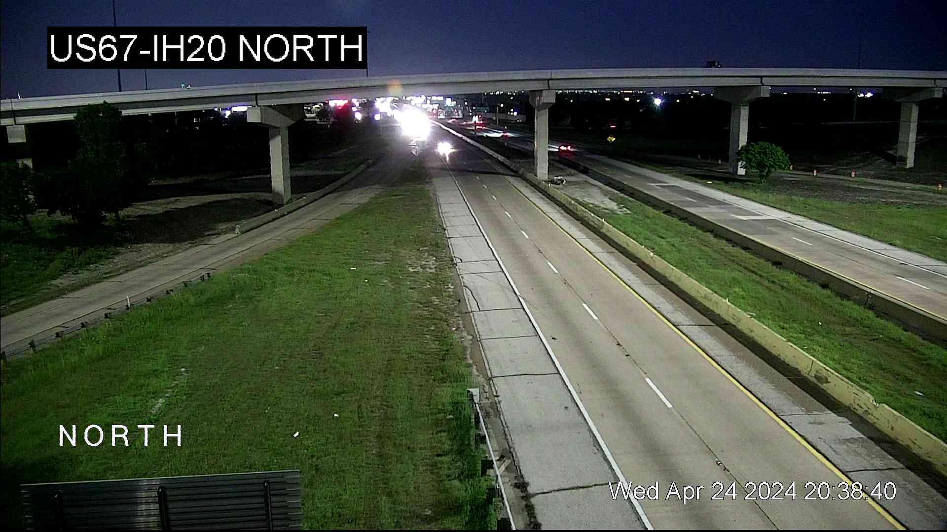 Traffic Cam Dallas › North: US 67 @ I-20 Player