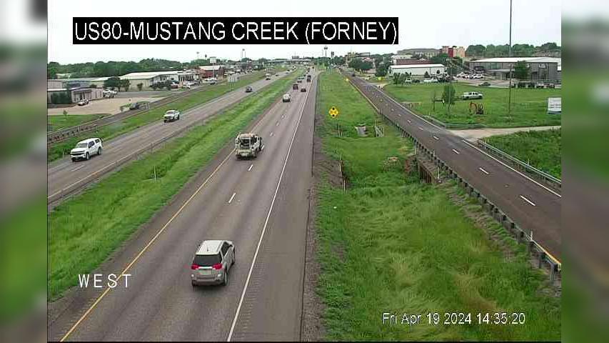 Traffic Cam Forney › East: US 80 @ Mustang Creek Player