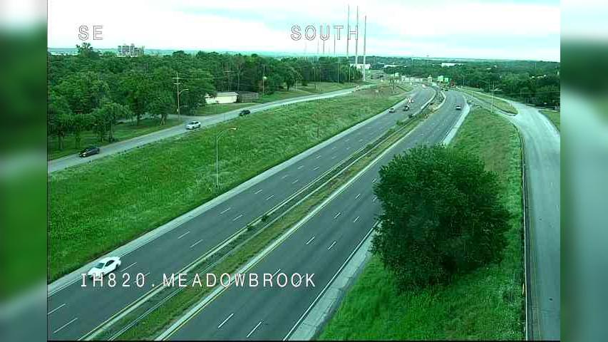Fort Worth › East: I-820EL @ Meadowbrook Traffic Camera