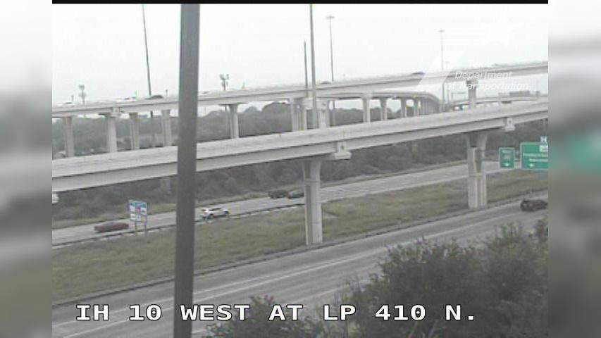 Traffic Cam San Antonio › West: IH 10 West at LP 410 N Player