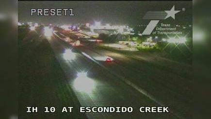 Traffic Cam San Antonio › East: IH 10 at Escondido Creek Player