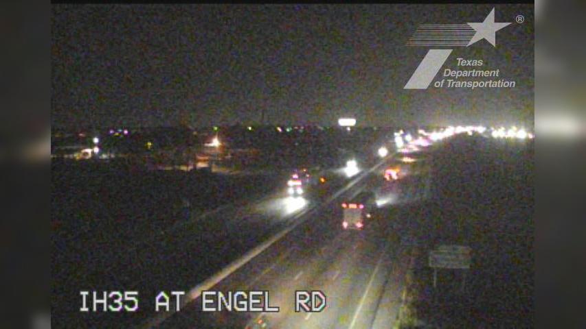 Traffic Cam New Braunfels › South: IH 35 at Engle (MM 182) Player