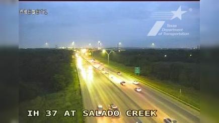 Traffic Cam San Antonio › South: IH 37 at Salado Creek Player