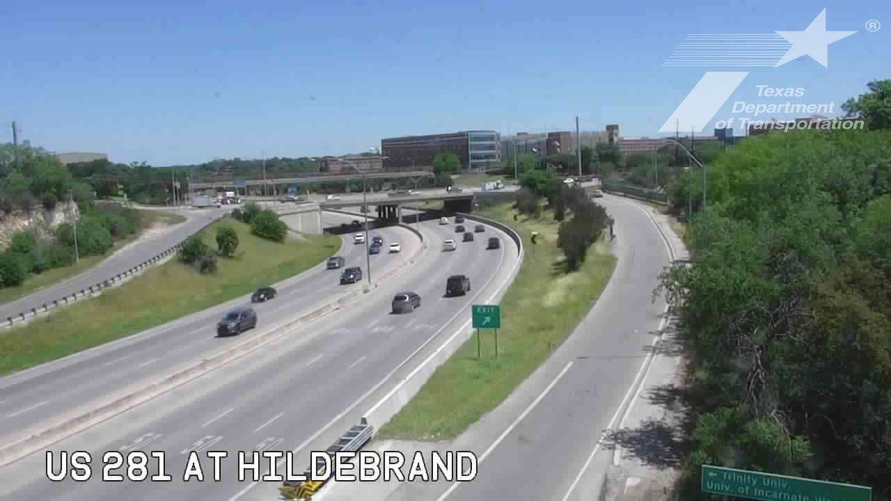 Traffic Cam San Antonio › North: US 281 at Hildebrand Player