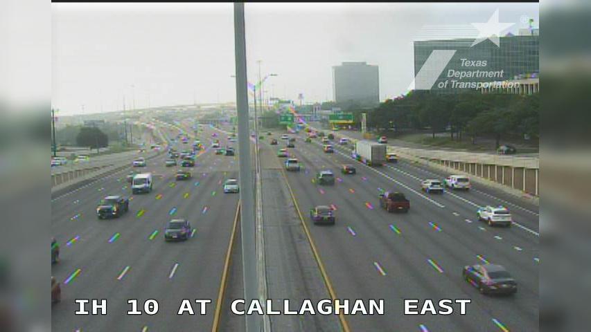 San Antonio › East: IH 10 at Callaghan East Traffic Camera