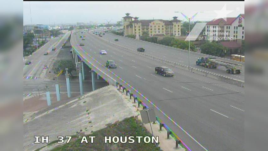 Traffic Cam San Antonio › South: IH 37 at Houston Player