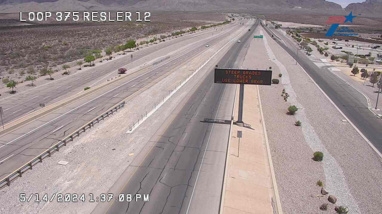 Traffic Cam El Paso › West: LP-375 @ Resler Player