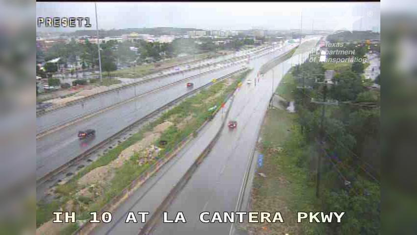 Traffic Cam San Antonio › East: IH 10 at La Cantera Pkwy Player