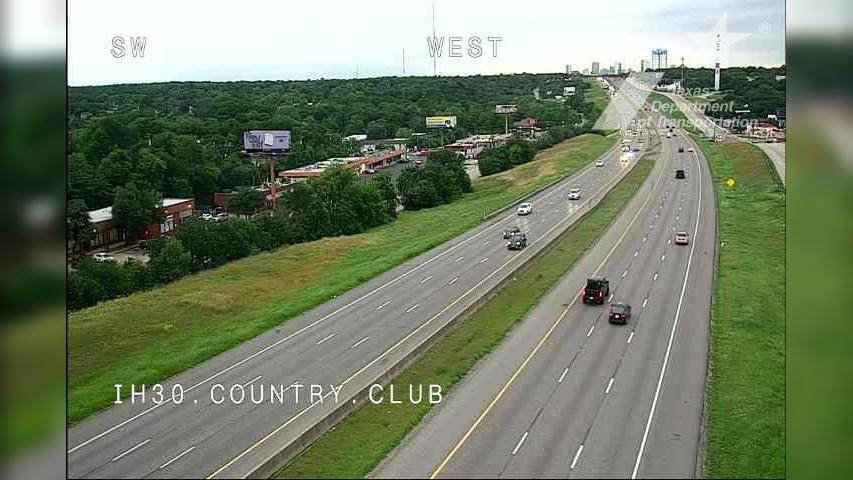 Fort Worth › East: I-30 @ Country Club Traffic Camera