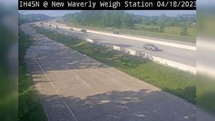 New Waverly › North: I-45 - Weigh Station Traffic Camera