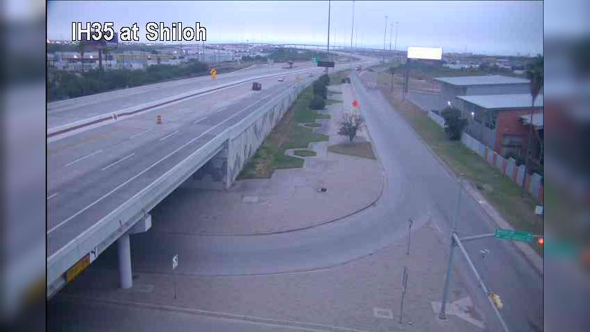 Laredo › North: I-35 @ Shiloh Traffic Camera