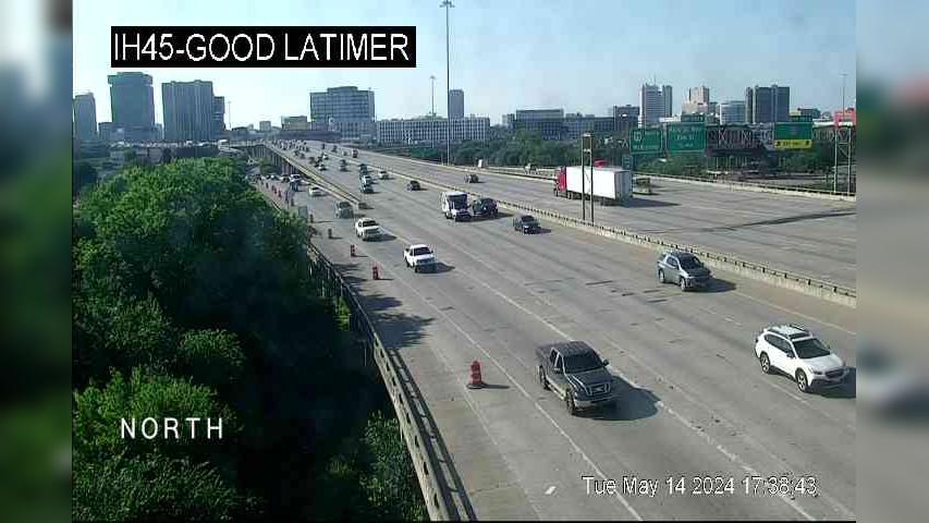 South Dallas-Fair Park PID › North: I-45 @ Good Latimer Traffic Camera