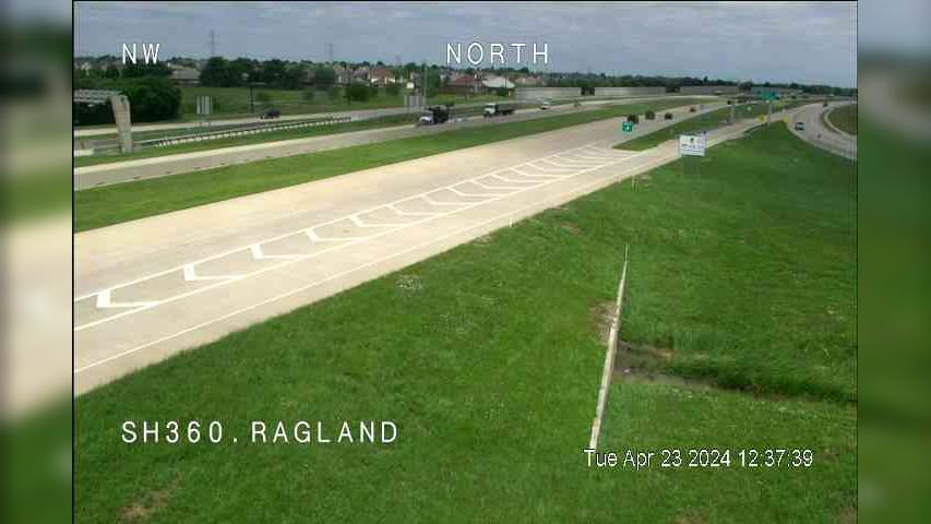 Traffic Cam Grand Prairie › North: SH 360 @ Ragland Player