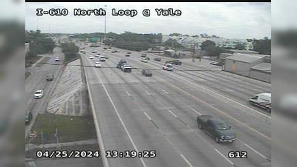 Traffic Cam Houston › West: I-610 North Loop @ Yale Player
