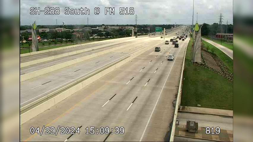 Traffic Cam Pearland › South: SH-288 South @ FM 518 Player