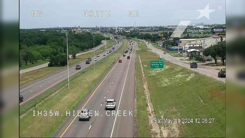 Burleson › North: IH35W @ Hidden Creek Traffic Camera