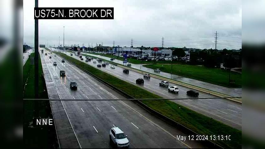 Traffic Cam McKinney › North: US 75 @ N. Brook Dr Player