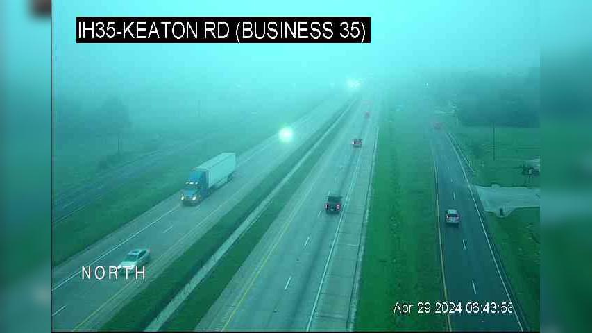 Traffic Cam Sanger › North: I-35 @ Keaton Rd (Business) Player