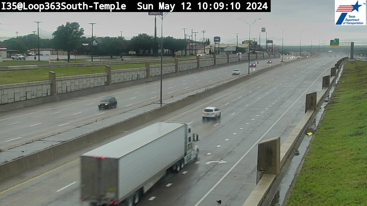 Traffic Cam Temple › South: I35@Loop363South Player