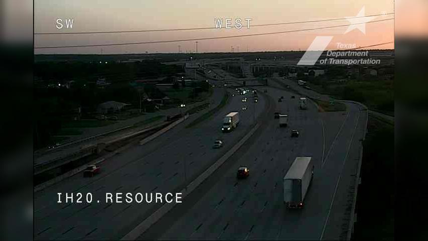 Traffic Cam Fort Worth › East: I-20 @ Resource Player
